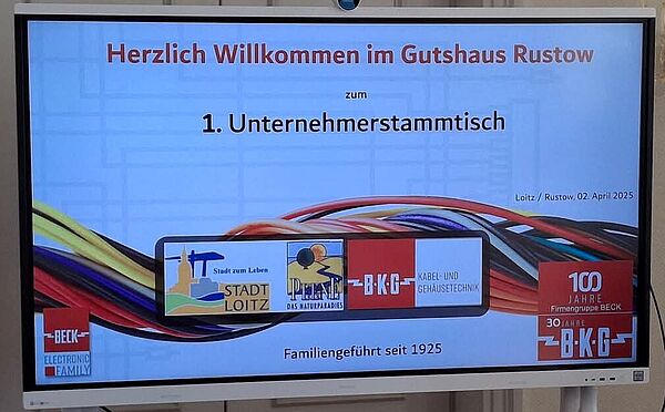 Herzlich Willkommen im Gutshaus Rustow zum 1. Unternehmerstammtisch